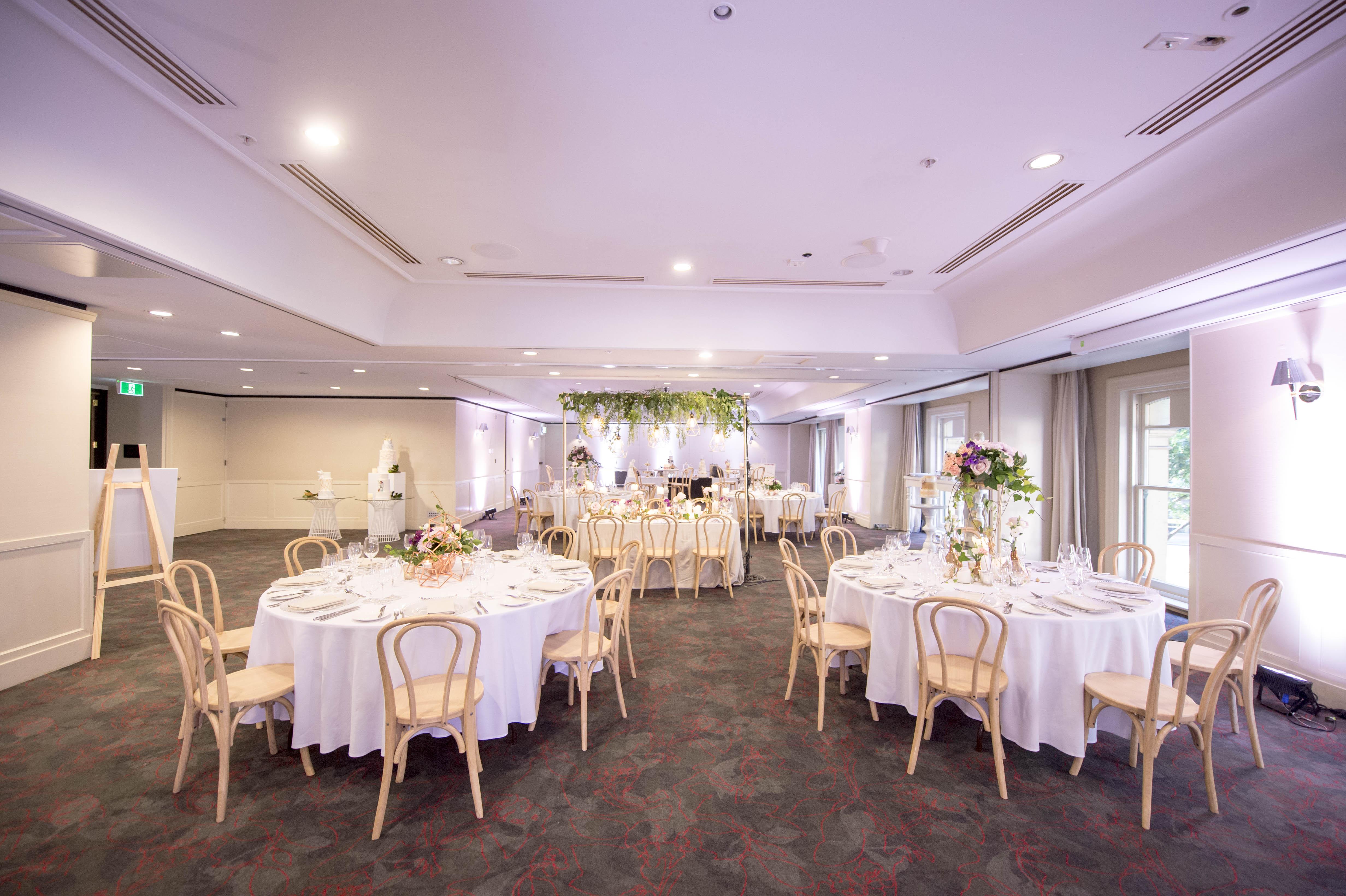 Sydney Harbour Marriott Hotel At Circular Quay Exteriér fotografie The Gallery at the National Portrait Gallery