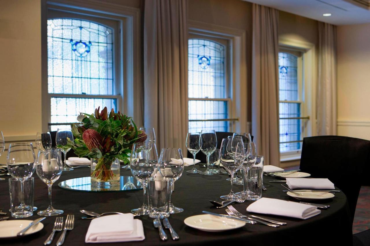 Sydney Harbour Marriott Hotel At Circular Quay Exteriér fotografie The Old Museum Building